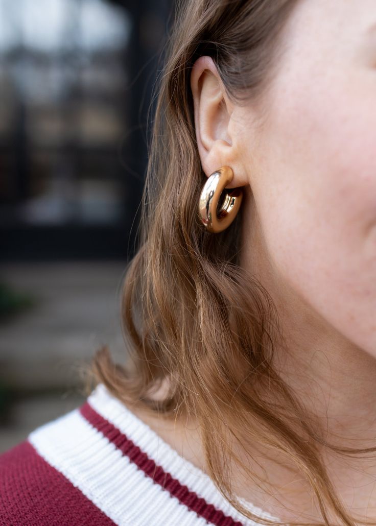 MY NEW FIXATION EARRINGS. There's nothing like a gold hoop! These go with EVERYTHING. each earring set comes with 3 sizes. the size i am modeling is the largest size Gold Small Hoop Plug Earrings, Gold Round Cartilage Earrings, Huggie Plug Earrings As Gift, Trendy Gold Cartilage Earrings, Hypoallergenic Small Hoop Gold Plug Earrings, Hypoallergenic Small Hoop Plug Earrings, Trendy Hoop Plug Earrings For Gift, Trendy Hoop Plug Earrings As A Gift, Gold Hypoallergenic Hoop Plug Earrings