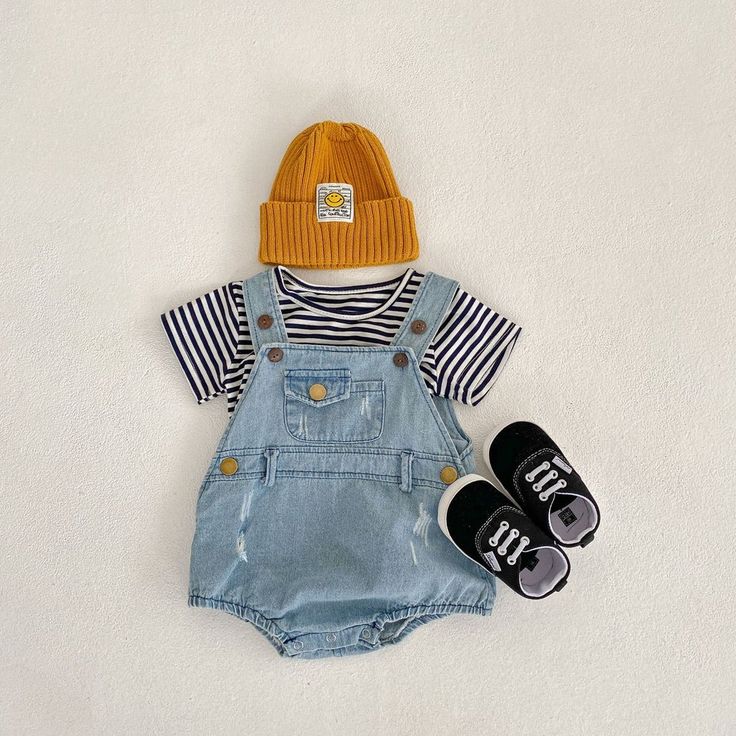 Casual Striped Top & Denim Overalls Casual Spring Cotton Sets, Blue Casual Sets For Fall, Casual Denim Set With Long Sleeves, Casual Long Sleeve Denim Set, Casual Denim Sets For Summer, Twins Clothes, Unique Fashion Style, Overalls Casual, Mommy Outfits