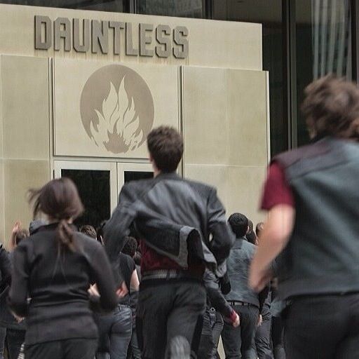 Dystopian Collage, Divergent Dauntless, Divergent Tris, Dystopian Romance, Divergent Book, Dystopian Aesthetic, Divergent Movie, Tobias Eaton, Dystopian Fiction