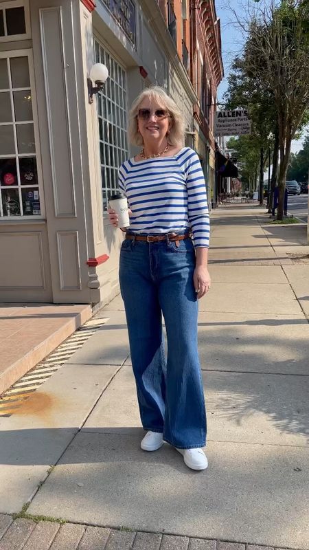 Middle Aged Outfits, Middle Aged Woman Style, Middle Age Woman Fashion, Middle Age Outfits, Middle Aged Woman Fashion, Older Women Outfits, Parents Aesthetic, 2025 Inspiration, Middle Aged Women Fashion