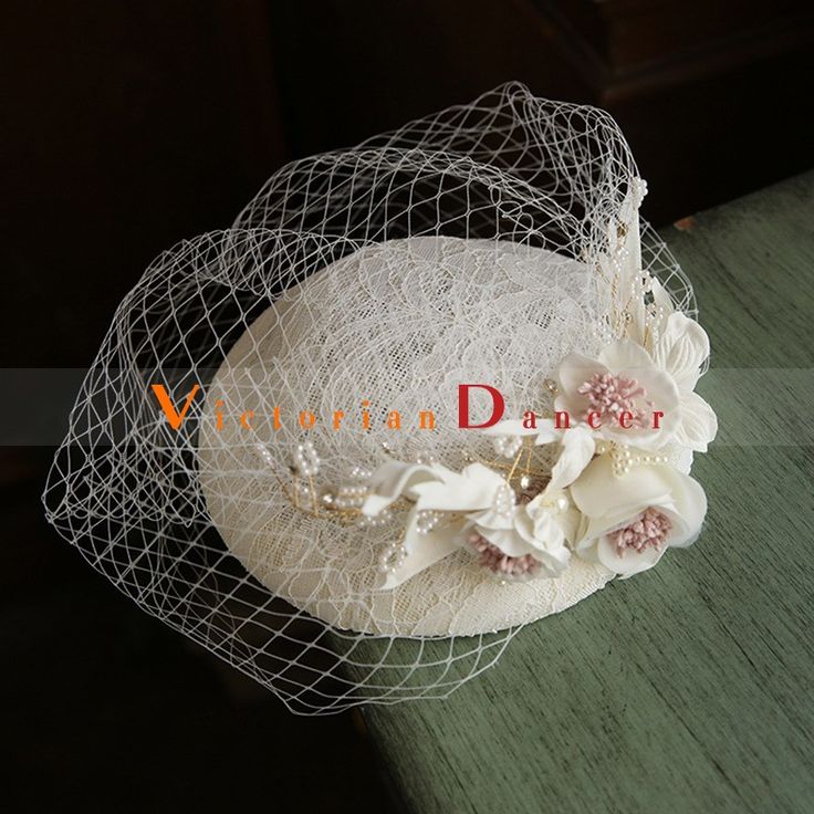 Vintage Retro Pearl Flower Fascinator Hat for Wedding Condition: Brand NewColor: BlackSize: One Size(Diameter: 14cm)Material: LinenSuitable season: Spring/Summer/Autumn/ WinterPopular elements:  Pearl,Flower,LaceOccasion : Wedding/Birthday/Holiday/Anniversary Celebration/Anniversary CelebrationWhat is a Fascinator ?Fascinators have received a lot of attention since the Royal Wedding of Prince William to Catherine Middleton last spring. These not-quite-hats, not-quite-barrettes are a great way to Summer Wedding Fascinator With Flower Decoration, Elegant Flower Headpieces For Summer, Elegant Floral Headpieces For Summer, Elegant Summer Flower Headpieces, Elegant Spring Bridal Accessories For Ceremony, Elegant Summer Bridal Accessories For Ceremony, Fitted Flower Fascinator For Wedding, Flower-shaped Fitted Fascinator For Weddings, Elegant Flower Mini Hat For Royal Ascot