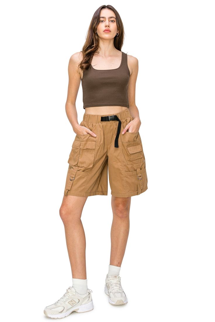 100% Cotton Feature: Experience the perfect blend of style and functionality with our low-rise waist and relaxed fit Bermuda shorts, featuring 9 pockets and an elastic waistband with a belt. Crafted from lightweight fabric, these effortlessly cool and comfortable shorts come in a natural color and offer a mid-rise, slouchy workwear look. Designed for both style and functionality, they are the ideal choice for a laid-back yet polished look during your work or leisure hours. Versatile Style: Pair Utility Bermuda Shorts With Built-in Shorts, Casual High-waisted Shorts With Belt Loops, Summer Cargo Shorts With Cargo Pockets, Short Cargo Pants With Built-in Shorts For Summer, Summer Cargo Bermuda Shorts, Utility Bermuda Knee-length Shorts For Summer, Summer Utility Bermuda Knee-length Shorts, Summer Cargo Style Shorts, Utility Style Knee-length Bermuda Shorts For Summer