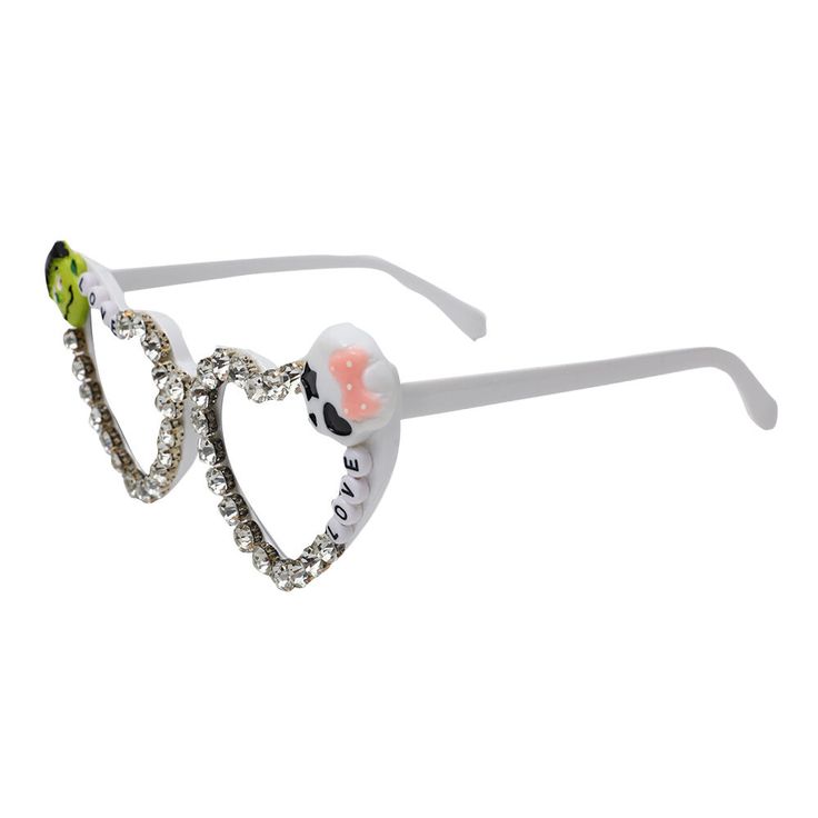 These playful and stylish sunglasses feature a charming heart-shaped frame, perfect for Halloween festivities or year-round fun. The unique design combines a touch of whimsy with fashion-forward appeal. Ideal for costume parties, festivals, or making a bold statement on any occasion. The heart-shaped lenses add a romantic and quirky twist to your Halloween ensemble or everyday look. Available in various spooky colors or patterns to match your Halloween spiritWeight: 40 gFrame Shape: Cat EyeFrame Trendy Halloween Festival Sunglasses, Playful Sunglasses For Party, Heart-shaped Sunglasses With Heart Print For Party, Heart-shaped Party Sunglasses With Heart Print, Fun Heart Shaped Adjustable Sunglasses, Cute Party Sunglasses With Heart Print, Fun Party Sunglasses With Heart Print, Cute Heart Print Sunglasses For Party, Fun Heart Print Party Sunglasses