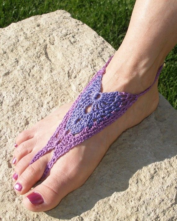 Immediate Download PDF Crochet Pattern The by ozarknomad on Etsy Barefoot Sandals Crochet Pattern, Boho Barefoot Sandals, Shorts Pattern Free, Crochet Shorts Pattern, Chat Crochet, Crochet Barefoot Sandals, Sandals Patterns, Crochet Sandals, Boho Sandals