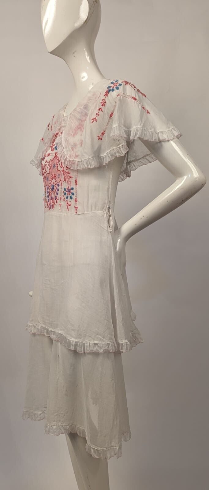 SWEETEST 1920’S HUNGARIAN COLORFUL EMBROIDERED SHEER MUSLIN DRESS W RUFFLES  | eBay Vintage Summer Mini Dress With Ruffles, Summer Vintage Ruffled Mini Dress, Summer Vintage Mini Dress With Ruffles, Vintage Flowy Dress With Ruffle Hem, Fitted Bohemian Dress With Intricate Embroidery, Bohemian Embroidered Fitted Dress For Daywear, Bohemian Mini Dress With Ruffles For Garden Party, Bohemian Fitted Embroidered Dress For Daywear, Vintage Embroidered Fitted Dress For Summer