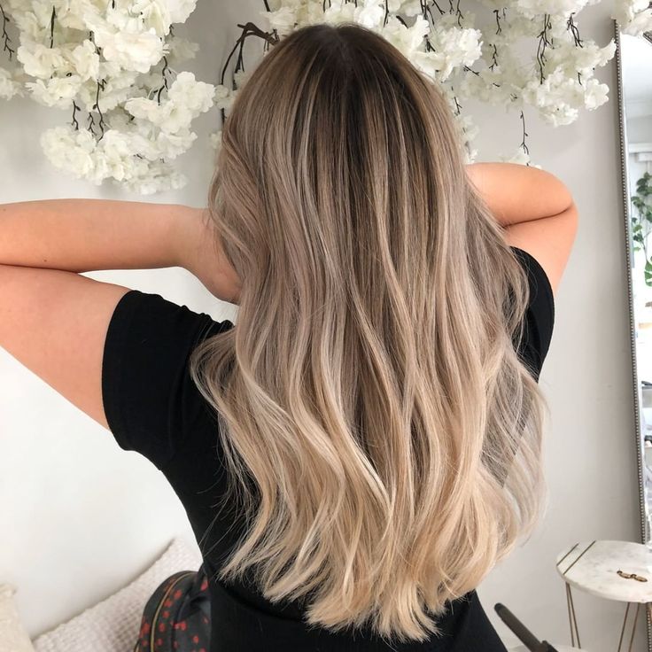 GABRIELLA ELISE on Instagram: “Full head of balayage // Bond rebuilder // Root Shadow // Toner // Haircut & blowdry 🤩⠀⠀⠀⠀⠀⠀⠀⠀⠀ .⠀⠀⠀⠀⠀⠀⠀⠀⠀ .��⠀⠀⠀⠀⠀⠀⠀⠀⠀ .⠀⠀⠀⠀⠀⠀⠀⠀⠀ .⠀⠀⠀⠀⠀⠀⠀⠀⠀…” Almond Blonde Hair Balayage, Balayage Hair Blonde Light Roots, Level 6 Root Balayage, Balayage With Root Shadow, Shadow Root Balayage Blonde, Root Shadow Highlights, Beige Blonde Hair Root Smudge, Full Blonde Highlights With Shadow Root, Neutral Blonde Shadow Root