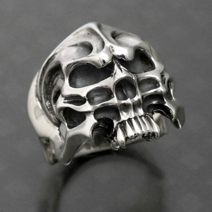 made by Strange Freak Designs SFD-R-014 creature skull ring. half skull made in JAPAN if you want other ring gauge please contact us. Gothic Skull Ring Collectible, Gothic Silver Skull Ring, Collectible Gothic Skull Ring, Gothic Skull Collectible Rings, Gothic Skull Rings For Collectors, Punk Sterling Silver Skull Ring, Symbolic Hand Cast Skull Ring, Sterling Silver Skull Ring In Punk Style, Silver Punk Skull Ring