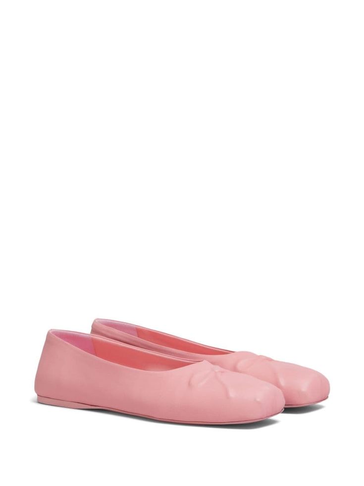 Marni Bow Leather Ballerina Shoes - Farfetch Calf Leather Ballet Flats For Spring, Designer Spring Ballet Flats, Designer Ballet Flats For Spring, Designer Spring Ballet Flats With Leather Sole, Elegant Pink Flats With Rubber Sole, Chic Pink Leather Ballet Flats, Pink Leather Ballet Flats With Leather Sole, Pink Ballet Flats With Bow For Spring, Spring Calf Leather Ballet Flats