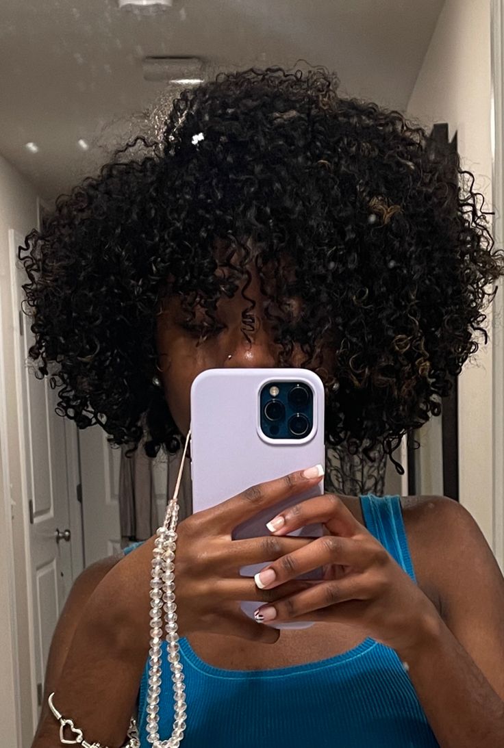 4c Hairstyles Shoulder Length, Natural Hair Mid Length, Jet Black Hair Black Women Natural, 4c Natural Curls, Type 4 Hairstyles Protective Styles, Changing Appearance Ideas, Medium Length 4b Hair, 4b Medium Length Natural Hair, Natural Hair Styles Without Gel