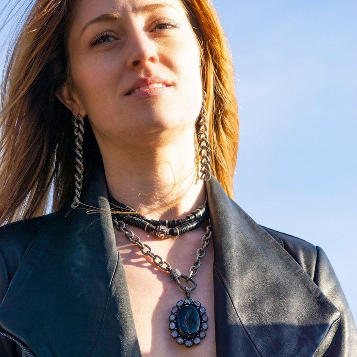 "What a modern and clean look at a traditional tribal jewelry! Black African vinyl beads are combined with rose cut diamonds bead and 2 pave diamond rondelle spacers. Layer this choker with: https://www.etsy.com/listing/529499887/diamond-spike-necklace-diamond-statement?ga_search_query=spike&ref=shop_items_search_8&frs=1 or: https://www.etsy.com/listing/515707336/diamond-skull-enamel-diamond-pendant?ga_search_query=choker&ref=shop_items_search_21&pro=1&frs=1 Necklace: 14\" pl Edgy Silver Beaded Jewelry, Black Artisan Beaded Chain Jewelry, Artisan Black Beaded Chain Jewelry, Black Bohemian Jewelry With Faceted Beads, Artisan Black Necklace With Beaded Chain, Artisan Black Necklace With Oxidized Finish, Edgy Black Beaded Jewelry, Modern Black Jewelry With Oxidized Finish, Modern Black Oxidized Jewelry