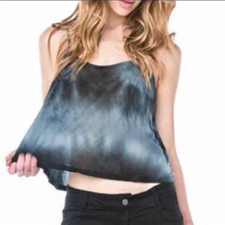 Never Worn! Rare Brandy Melville Crop Tie Dye Tank Top. A Cool Black/Blue/Gray Tie Dye Print. One Size Tops Brandy Melville, Trashy Outfits, Tank Outfit, Tie Dye Crop Top, Tie Dye Tank Top, Brandy Melville Tops, White Tie, Playing Dress Up, Cropped Tank Top