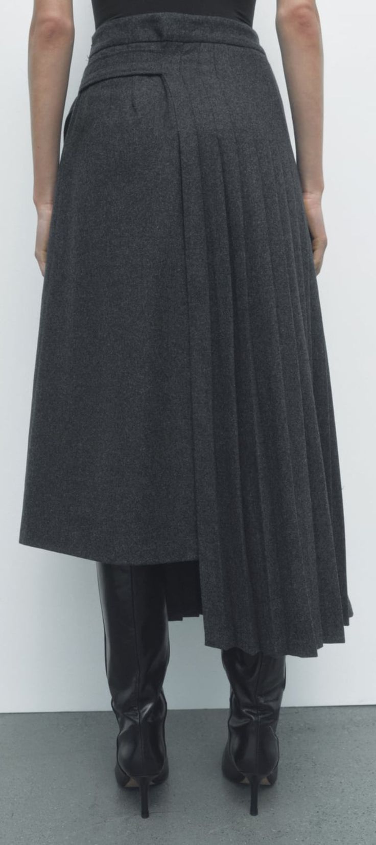 Asymetric Skirt, Pleated Skirt Pattern, Zara Pleated Skirt, Denim Pleated Skirt, Tunic Outfit, Pleats Skirt, Godet Skirt, Detachable Skirt, Belt With Buckle