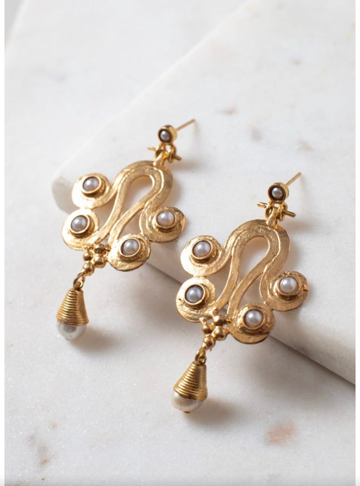 Artisan Teardrop Wedding Jewelry, Handmade Gold Pearl Earrings As A Gift, Handmade Gold Pearl Earrings For Gift, Handmade Ornate Gold Plated Jewelry, Artisan Wedding Drop Earrings Jewelry, Gold Pearl Drop Plug Earrings As Gift, Handmade Brass Pearl Earrings For Wedding, Vintage Pearl Earrings For Gifts, Vintage Pearl Earrings Gift