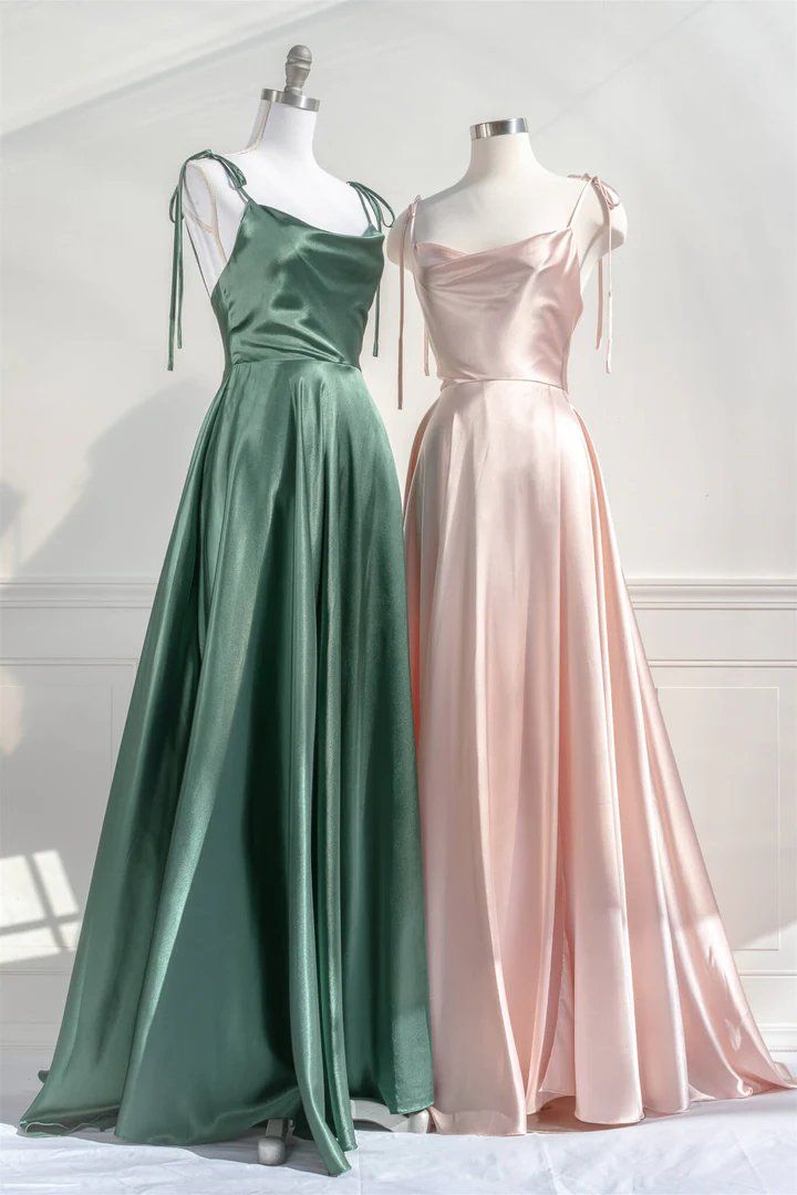 Довгі оголені рожеві випускні сукні з тонкими ремінцями Aphrodite Dress, Prom Dress Inspo, Long Green Dress, Pink Prom, Prom Dress Inspiration, فستان سهرة, Pretty Prom Dresses, Vestidos Prom, Grad Dresses