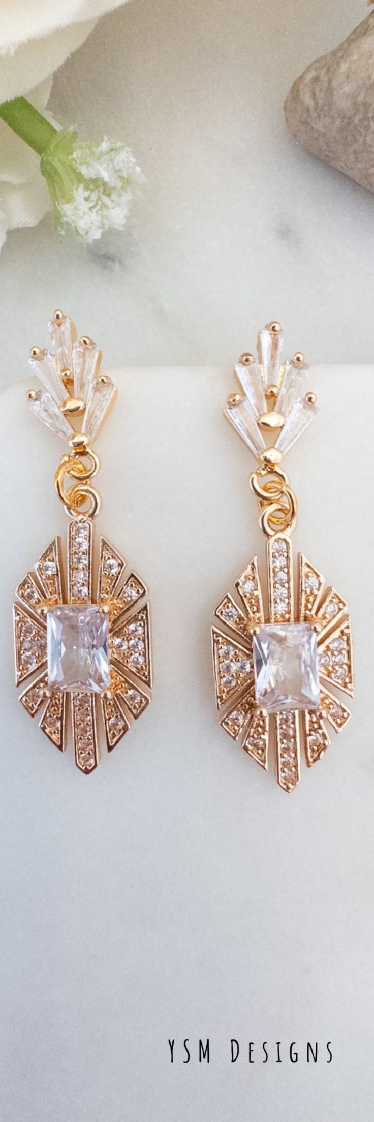 Retro Style Bridal Earrings Gold Art Deco Earrings Vintage Style Crystal Dangle Earrings Geometric Special Occasion Earrings Gatsby Gala - Etsy Art Deco Earrings Vintage, Bohemian Wedding Jewelry, Bridal Earrings Gold, Gatsby Gala, Gold Art Deco Earrings, Retro Wedding Dresses, Whimsical Wedding Decorations, Gold Bridal Earrings, Deco Earrings