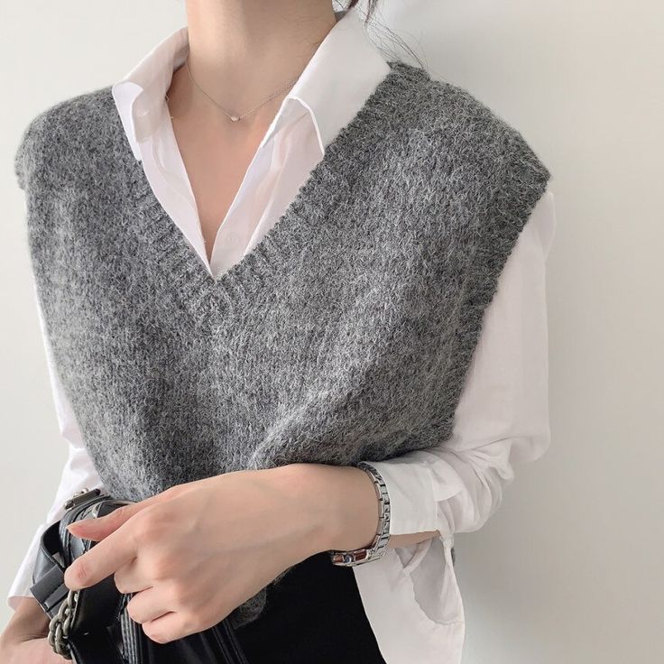 Shoulder 45cm, chest 102cm,  length 52cm pls allow 2-3cm size error. Knitted Vest For Winter, Winter Knit Vest, Fitted Winter Sweater Vest, Fitted Sweater Vest For Winter, Knitted Vest For Fall, Trendy Knit Vest Top For Winter, Knit Sweater Vest For Work, Knit Vest For Winter, Winter Knit V-neck Sweater Vest