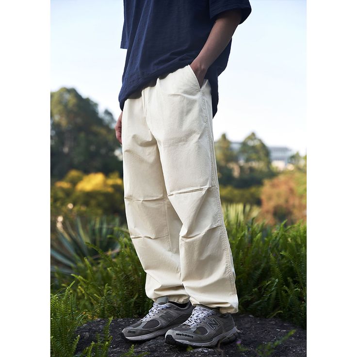 Summer Parachute Tapered Straight Cargo Pants Fabric: 100%Cotton Size: S, M, L, XL, Style: Cargo Pants Pants Type: Wide Leg Pants Multiple Color Selections: Black, Khaki, Apricot  Season: Spring, Fall, Summer Dance Pants Hip Hop, Straight Cargo Pants, Style Cargo Pants, Dance Pants, Pants Fabric, Tactical Pants, Style Cargo, Outdoor Jacket, Solid Color Shirt