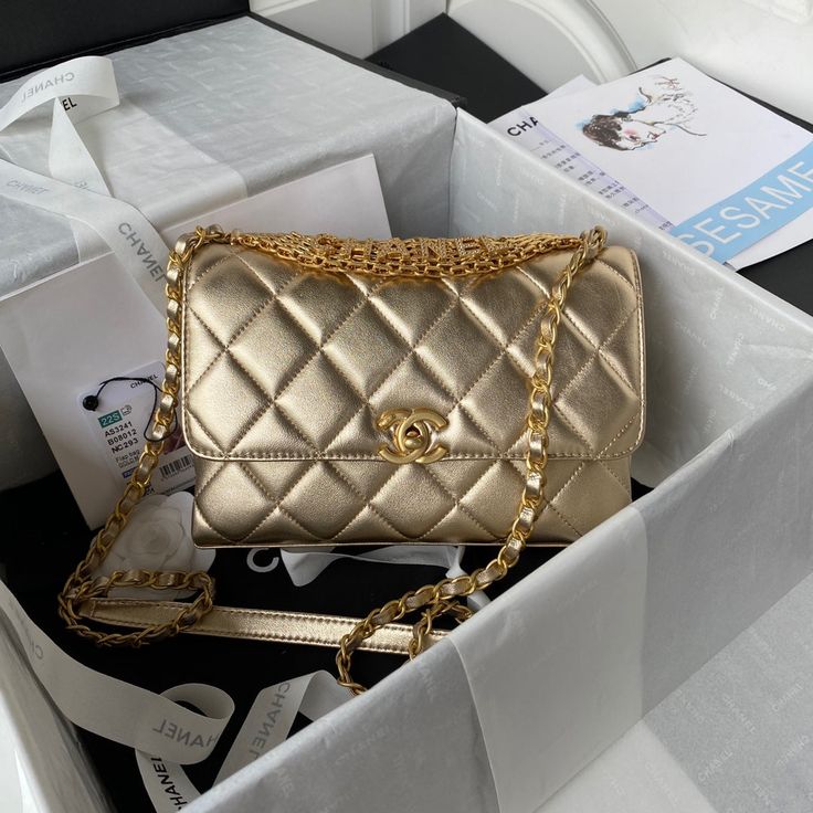 ChanelFlap Bag Small Gold Bag For Women 15cm/6in Luxury Crossbody Box Bag, Luxury Portable Crossbody Box Bag, Luxury Portable Top Handle Box Bag, Luxury Portable Box Bag With Top Handle, Luxury Portable Box Bag For Shopping, Luxury Portable Shoulder Bag For Shopping, Luxury Portable Pouch Box Bag, Luxury Portable Top Handle Shoulder Bag, Luxury Mobile Phone Bag In Rectangular Case