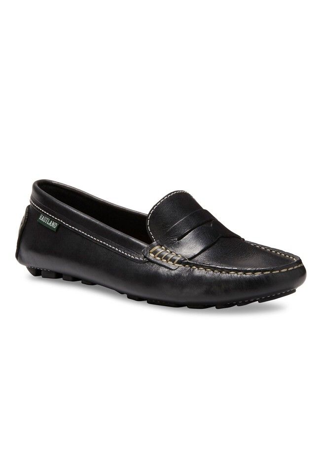 For effortless style, slip into the Patricia driving moc loafer, every outfit's perfect mate. A comfort insole supports and conforms to the curves of your Womens Scrubs, Sweater Collection, Leather Shops, Shop Sweatshirts, New Shoes, Effortless Style, Shoes Flats, Fashion Branding, Shoe Accessories