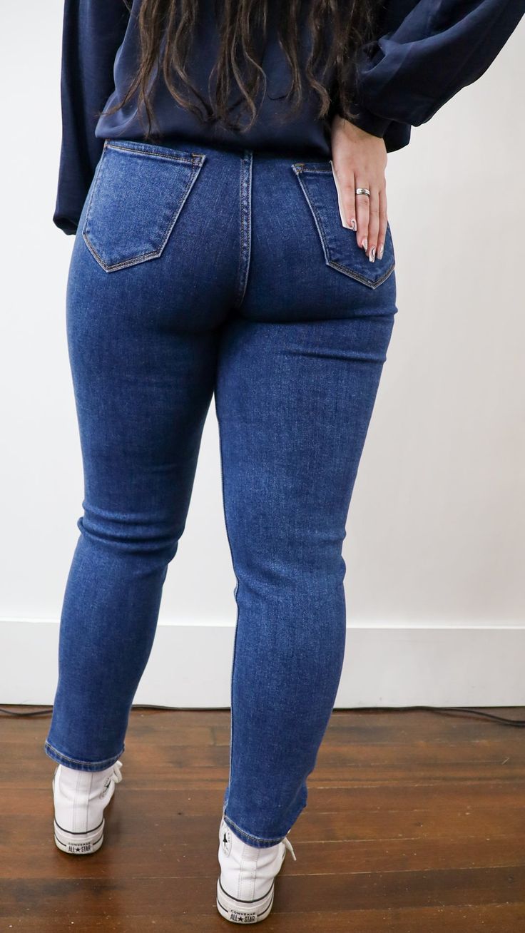 A pair of dark denim jeans that have a high rise pair of mom jeans. 1/21 3/23 5/25 7/27 9/29 11/31 13/33 Billionaires Club, Dark Denim Jeans, Dark Denim, Mom Jeans, Denim Jeans, High Rise