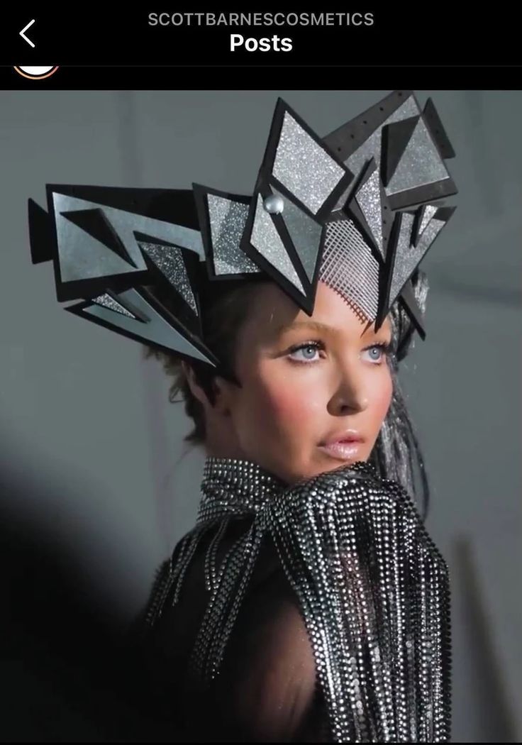 Modern Halo Hats, Avant-garde Headpiece With Structured Crown For Party, Unique Structured Crown Headpieces For Party, Unique Party Headpiece With Structured Crown, Unique Party Headpieces With Structured Crown, Tiara Headpieces, Costume Hats, Fascinator Hats, Metallic Leather