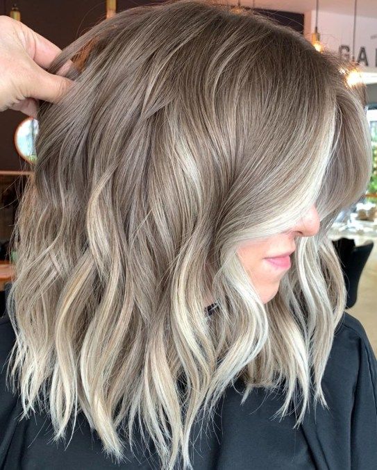 Hoc Summer, Dark Ash Blonde Hair, Ash Blonde Hair Dye, Ashy Blonde Hair, Cool Ash Blonde, Ashy Hair, Money Pieces, Ash Blonde Hair Colour, Icy Blonde Hair