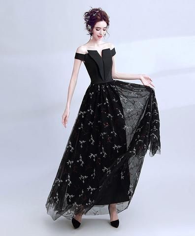 Off Shoulder Prom Dress, Emily Black, Bridesmaid Dresses 2017, Prom Dress Black, Train Wedding, Lace Summer Dresses, Bridal Dresses Lace, Prom Dresses 2019, Black Off Shoulder