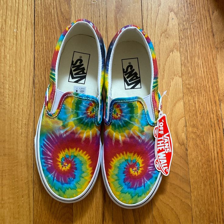 Nib Vans “Off The Wall” Classic Slip On Rainbow Tie Dye Mylti/T Women’s Size 7 Men’s Size 5.5 Never Worn Original Box Rainbow Slip-on Casual Sneakers, Colorful Fun Sneakers For Summer, Casual Rainbow Slip-on Sneakers, Multicolor Flat Sneakers For Summer, Slip-on Multicolor Sneakers For Spring, Vibrant Multicolor Sneakers For Spring, Casual Multicolor Summer Sneakers, Fun Multicolor Vans Sneakers, Vans Multicolor Sneakers For Spring