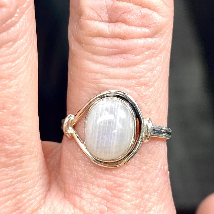 Genuine Rainbow Moonstone Oval 925 Sterling Silver Ring Dainty Gemstone Crystal Ring New! Retail Price - $89 Solid 925 Sterling Silver Genuine Moonstone Size - 2.8 Carats (13mm) Healing Crystal Style - Bohemian Handmade Gift Box & Jewelry Cleaning Cloth Included! Multiple Sizes Available! #080115 -100% Genuine Natural Gemstones With Healing & Positive Energy Drawing Properties. -925 Stamped Solid Sterling Silver Item. -Lead Free, Nickel Free, Cadmium Free. -100% Safe For Sensitive Skin. New Nwt Fine Jewelry White Cabochon Moonstone Ring, White Cabochon Moonstone Ring In Fine Jewelry Style, White Cabochon Moonstone Ring Fine Jewelry, Polished White Moonstone Ring In Sterling Silver, White Polished Moonstone Ring In Sterling Silver, White Moonstone Ring With Polished Sterling Silver, White Moonstone Ring With Polished Finish, Classic White Moonstone Ring In Sterling Silver, White Oval Cabochon Gemstone Ring