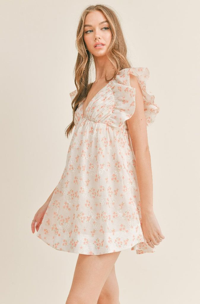 Cute V-neck Mini Dress For Garden Party, Feminine Lined Sundress For Casual Wear, Cute Flowy Floral Dress, Cute Ditsy Floral Dress For Day Out, Cute Ditsy Floral Print Dress For Day Out, Cute Dress With Ruffle Hem For Garden Party, Cute Flowy Spring Dresses, Cute Flowy Floral Dress For Spring, Cute Floral Dress For Garden Party