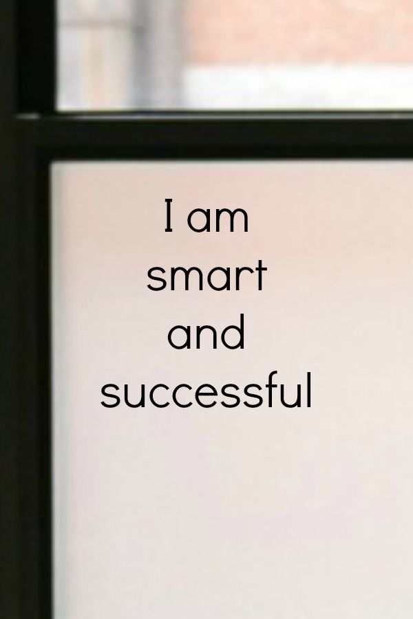 a sign that says i am smart and successful