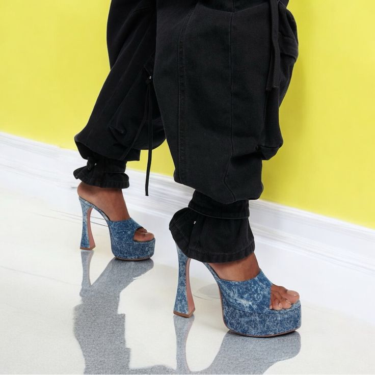 Display Shoe With Barely Any Visible Signs Of Handling. Flared Block Heel, Acid Wash, Fabric Upper, Square Open Toe, 140mm. Does Not Include Box Or Dust Bag. Spring Denim Blue Pointed Toe Heels, Denim Platform Heels With Open Toe, Denim Heels With Pointed Toe For Evening, Denim Blue Open Toe Platform Heels, Denim Open Heel Party Heels, Chic Denim Blue Fitted Heels, Chic Fitted Denim Blue Heels, Denim Blue High Heel Party Shoes, Blue Denim Heels With Pointed Toe