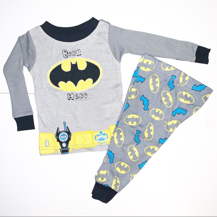 Batman Pajamas 9 Months (Not 9-12 Months) Brand New With Tags. Comes From A Pet And Smoke Free Home. Feel Free To Make An Offer! Like More Than One Item?! Just Let Me Know & I Can Bundle Your Items For You To Save On Shipping. #472 Cute Bedtime Sets With Character Print, Long Sleeve Graphic Print Bedtime Set, Cotton Bedtime Sets With Character Print, Character Print Long Sleeve Sets For Pajama Party, Long Sleeve Character Print Playtime Sets, Long Sleeve Sets For Pajama Party With Character Print, Long Sleeve Graphic Print Playtime Sets, Long Sleeve Graphic Print Sets For Playtime, Graphic Print Long Sleeve Sets For Playtime