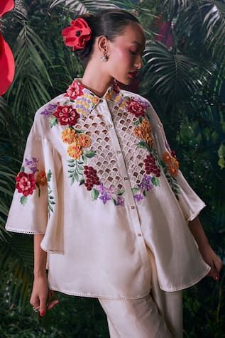 Ivory chanderi shirt with 3D floral and beaded applique embroidery. - Aza Fashions Embroidery Motives Design, Top Designs For Women Western, Modern Indian Fashion, Collar Shirt For Women, Demi Couture, Top Designs For Women, Embroidery Placement, Embroidery Fashion Detail, Embroidery Boutique