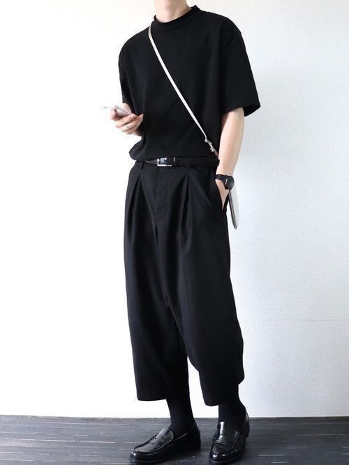 Sarouel Pants, Boys Photography, Black Outfit Men, Mens Fashion Streetwear, Streetwear Men Outfits, Men Fashion Casual Outfits, Mode Inspo, 가을 패션, Dress Code