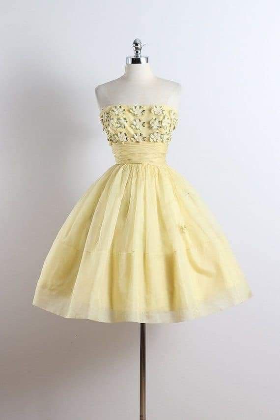 Pastel Yellow Dress, 1950s Vintage Fashion, 1950s Dresses Vintage, Vintage Party Dress, Dresses 1950s, Vintage Party Dresses, Vintage Dresses 50s, Vintage Prom, Lace Dress Vintage