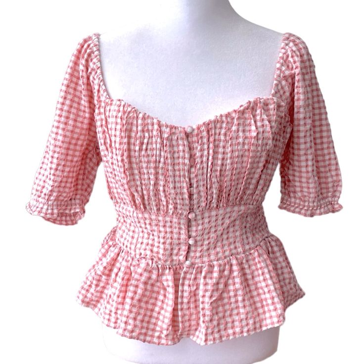 Guess Midsummer Rose Gingham Check Corset Peplum Style Top. Wide Square Neck. Puff Sleeves. Double Layered Bust- Can Wear Without A Bra. Brand New With Tags. Size Medium. Spring Ruffle Blouse For Picnic, Spring Blouse With Ruffles For Picnic, Spring Ruffled Blouse For Picnic, Summer Picnic Top With Smocked Bodice, Summer Smocked Bodice Top For Picnic, Pink Square Neck Blouse For Summer, Summer Ruffles Top For Picnic, Chic Gingham Blouse For Summer, Gingham Tops With Smocked Bodice For Picnic