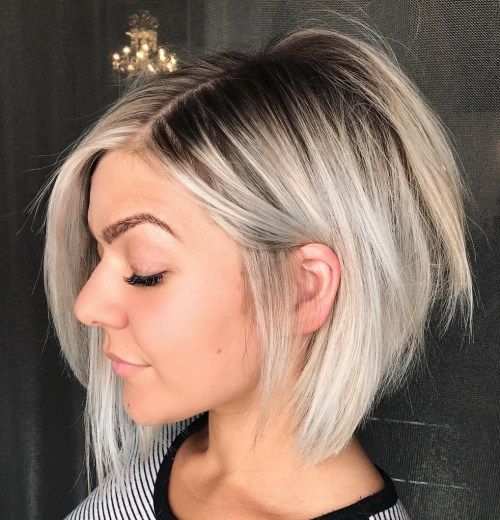 Edgy Platinum Bob with Root Shadow Line Bob, Blonde Balayage Bob, Kort Bob, Line Bob Haircut, A Line Bob, Balayage Bob, Bob Haircut For Fine Hair, Bob Hairstyles For Fine Hair, Diet Vegetarian