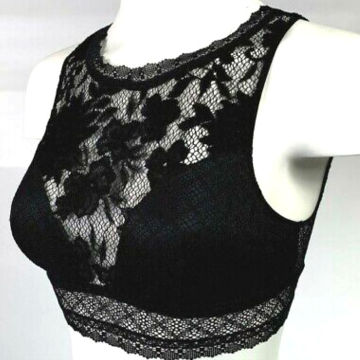 Victoria's Secret Bralette High Neck Lace Crochet Open Back Small S/P Nwt Type: Women's Bra Bralette Style: High Neck Lace Crochet Open Back Brand: Victorias Secret Style #: 11104021 Color: Black / White / Pink / Blue Size: Small S/P Condition: New With Tags / Nwt Country Of Manufacturer: China Stock Number: A1110 Fitted Lace Seamless Bra, Fitted Seamless Lace Bra, Seamless Fitted Lace Bra, Fitted Lace With Built-in Bra, Lace Camisole Bra, Fitted Lace Camisole Bra, Elegant Lace Crop Top, Bra-friendly, Elegant Lace Bra-friendly Crop Top, Elegant Lace Crop Top, Bra Friendly