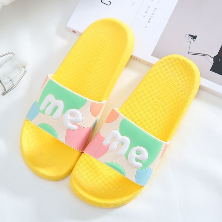 Brand Name：PPHMM White Flat Bottom Slip-ons For Summer, Green Slip-ons With Rubber Sole For Summer, Casual Closed Toe Eva Slides, Yellow Casual Flat Slippers, Casual Yellow Flat Slippers, Trendy Non-slip Slip-on Sandals, Non-slip Flat Flip Flops, Casual Yellow Slippers With Rubber Sole, White Non-slip Slip-ons For Summer