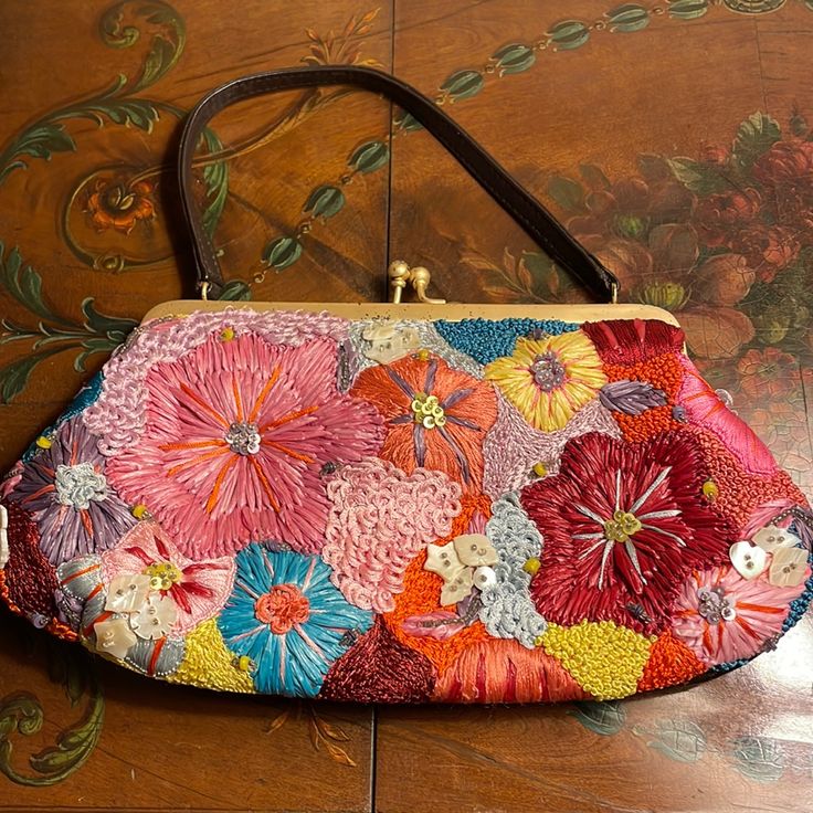 Exquisite Small Handbag! Leather On The Reverse. 10” By 7” Butterfly Bags, Embroidered Butterfly, Vintage Purse, Embroidered Bag, Small Handbags, Small Shoulder Bag, Beaded Bags, Small Bag, Silver Beads