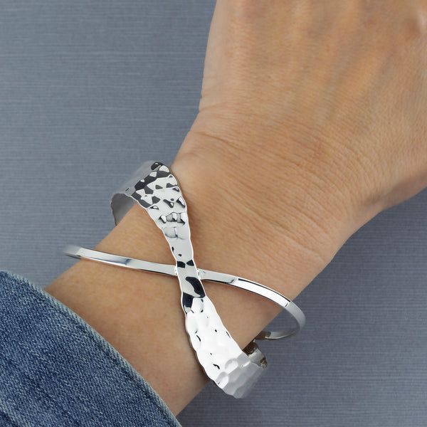 Cross Shape, Silver Bracelets For Women, Silver Jewelry Necklace, Sterling Silver Cuff Bracelet, Sterling Silver Bangles, Sterling Silver Cuff, Hammered Silver, Silver Cuff Bracelet, Gemstone Bracelets