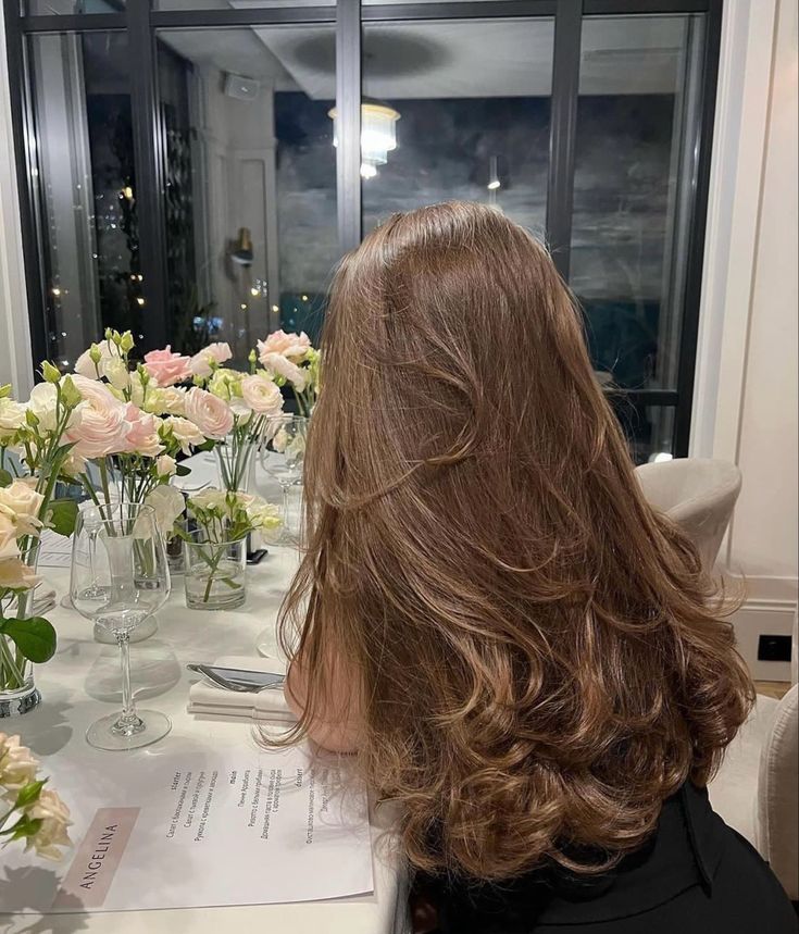 #longhair #hair #haircolour #colour #hairstyle #wavyhairstyle Brown Hair Looks, Brown Hair Inspo, Blowout Hair, Long Brown Hair, Hair Stylist Life, Hair Inspo Color, Light Hair, Light Brown Hair, Brunette Hair