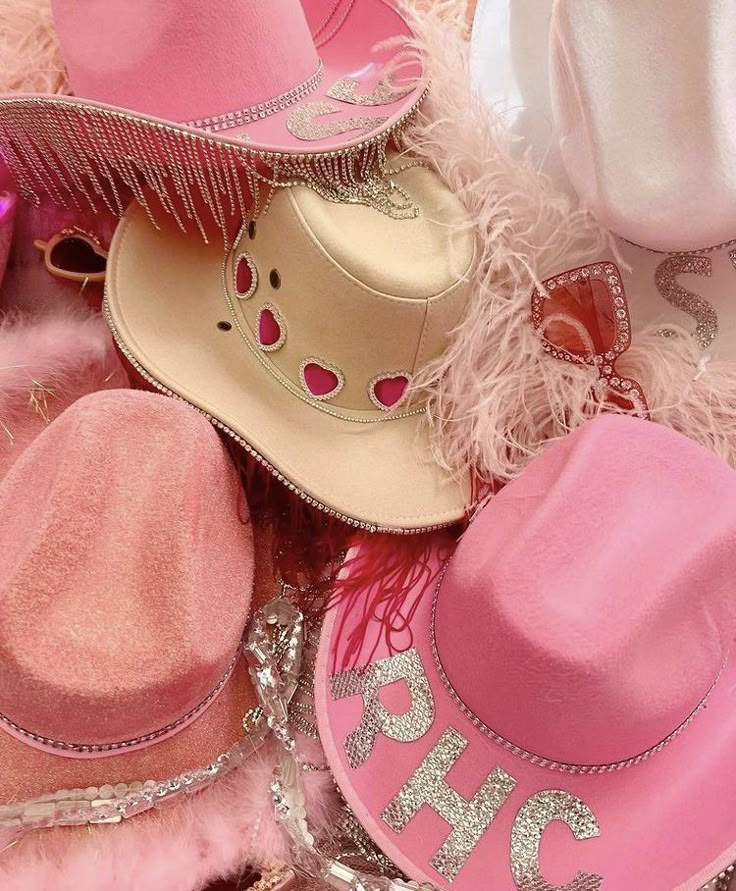 Pink Cowboy Hat Aesthetic, Pink Cowgirl Aesthetic, Barbie In Real Life, Artists Aesthetic, Grad Cap Topper, Cowgirl Life, Buckle Bunny, Club Birthday, 25th Bday