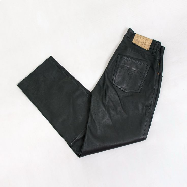 Vintage genuine leather pants in black - made of heavyweight leather - high waist - lined - 5 pockets - button fly - belt loops - materials: genuine leather SIZE from the label: W29 Best fits women: S/M MEASUREMENTS waist: 27 inches (68 cm) hips: 38.5 inches (98 cm) rise: 10.5 inches (27 cm) length: 39.5 inches (100 cm) inseam: 28.5 inches (72 cm) CONDITION - 8/10 - The pants in good pre-owned vintage condition. Black Leather Jeans For Streetwear, Black Leather Jeans With Standard Cut, Black Leather Pants With Five Pockets, Straight Leg Leather Pants For Biker Events, Black Leather Straight Leg Jeans, Black Leather Bottoms With Belt Loops, High-waist Black Leather Pants With Button Closure, High Waist Leather Bottoms For Streetwear, High-waisted Leather Pants For Streetwear