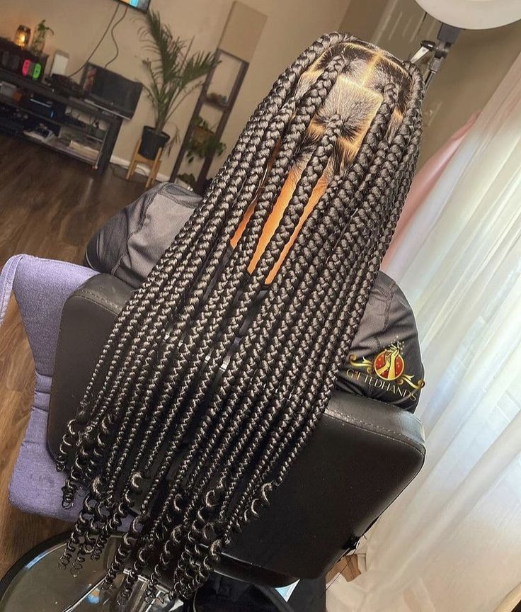 Boxer Braids Hairstyles, Braids With Curly Ends, Braids Styling, Knotless Box Braids, Short Box Braids Hairstyles, Big Box Braids, Short Box Braids, Big Box Braids Hairstyles, Feed In Braids Hairstyles