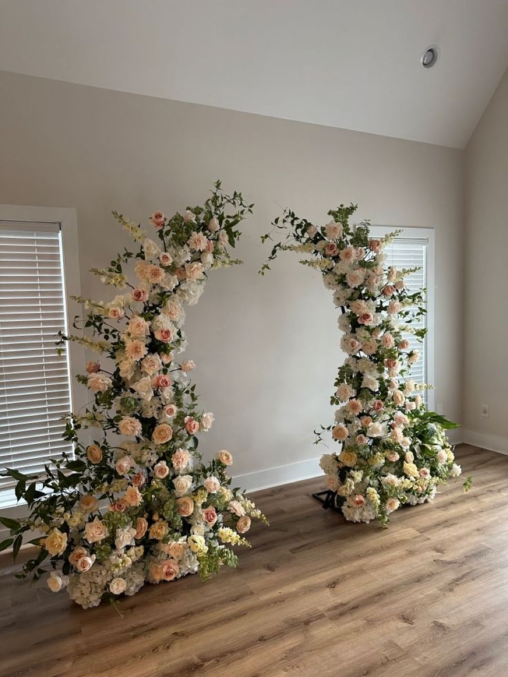 Looking for the perfect wedding arch ideas to make your big day even more special? Check out these stunning and creative designs that will add a touch of elegance to your ceremony. From rustic wooden arches to lush floral arrangements, we've got you covered with the best inspiration for your dream wedding. Say "I do" in style with these beautiful wedding arch ideas. Flower Arch Aesthetic, Flower Arch Decoration, Faux Floral Wedding Arch, Floral Half Arch Wedding, Pool Noodle Floral Arch, Wedding Flower Arch Outdoor, Arch Backdrop With Flowers, Diy Flower Arch Wedding, Faux Flower Arch