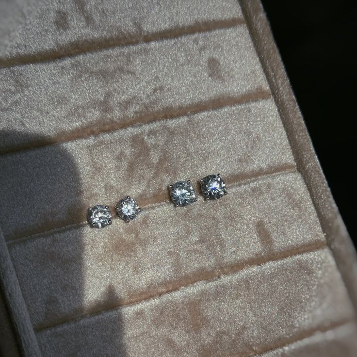 The Piece: If you decided you wanted to invest in once piece of fine jewelry for yourself we highly suggest diamond studs. They are clean, chic, elegant and timeless. Not to mention, they go with everything and elevate any outfit. Product Details: We offer studs in a variety of shapes, colors and sizes. In the images photographed you will see brilliant round studs with VS clarity and F Color. The diamond studs available to order online are LAB diamond studs. To purchase natural studs or make a c Once Piece, Lab Diamonds, Diamond Studs, Order Online, Lab, Fine Jewelry, White Gold, Yellow Gold, Gold