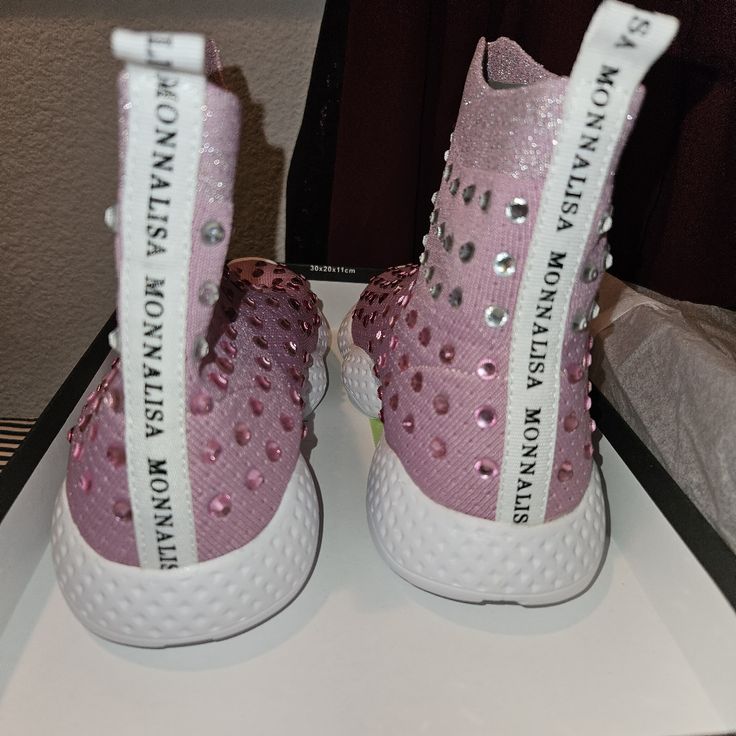 Brand New Never Worn Mona Lisa Girl Pink Stretched Lightweight Shoes Rhinestones Decorated. Jump Strass Degrade' Tecno Stretch Cipolla Chi....Us Size 4 Eu Size 34 Casual Pink Sneakers With Rhinestones, Pink Rhinestones Sneakers In Synthetic, Pink High-top Sneakers With Rhinestones, Pink Bedazzled Low-top Sneakers, Spring High-top Sneakers With Rhinestones, Spring Bling Sneakers With Round Toe, Pink Embellished Round Toe Sneakers, Pink Embellished Sneakers For Party, Party Sneakers With Rhinestones And Round Toe