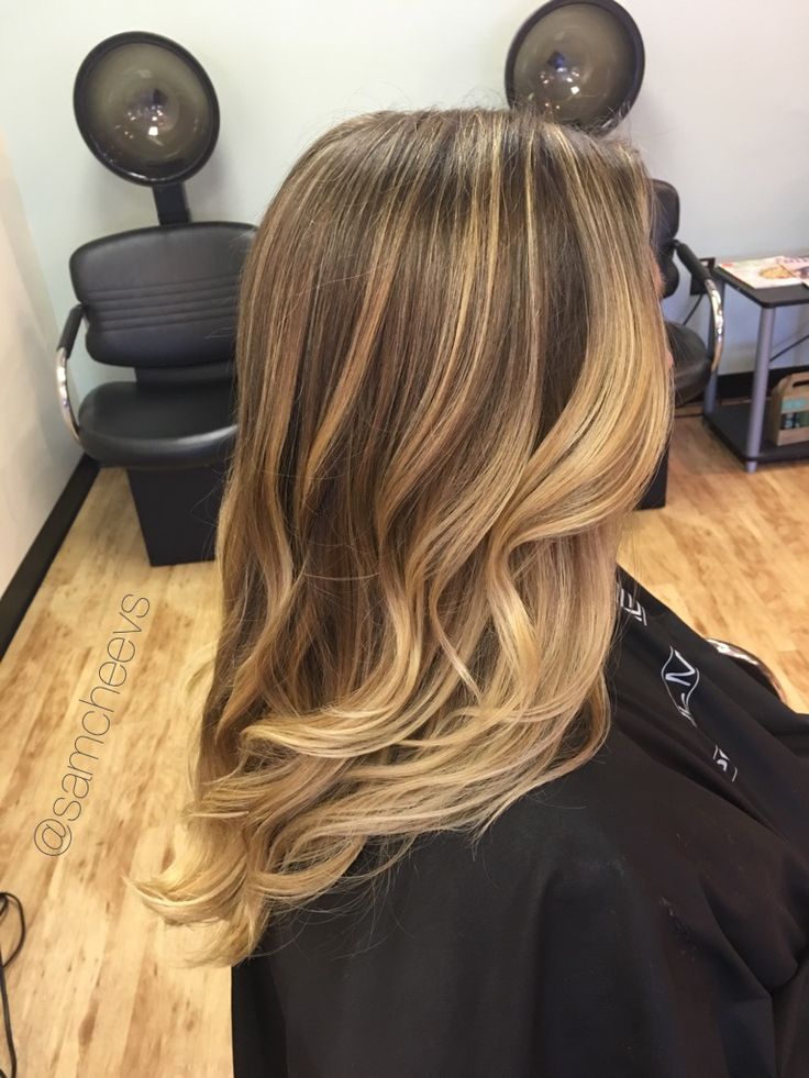 Honey platinum baby blonde color on golden long dirty blonde and dark brown / light balayage on medium to long Brown Light Balayage, Summer Hairstyles For Straight Hair, Light Balayage, Balayage Hair Blonde Long, Baylage Hair, Baby Blonde, Nice Hairstyles, Balayage Long Hair, Hair Dyed